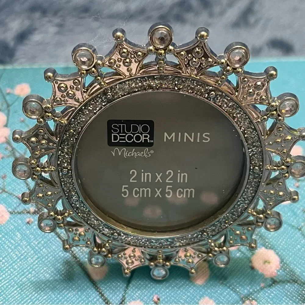 Studio Decor Michael’s mini frames set